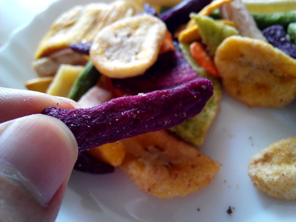 吳萬春蜜餞(武廟店): 【臺南Ω中西區】吳萬春蜜餞。巷弄中的古早味「鹹酸甜」,蜜餞、果乾、脆片應有盡有