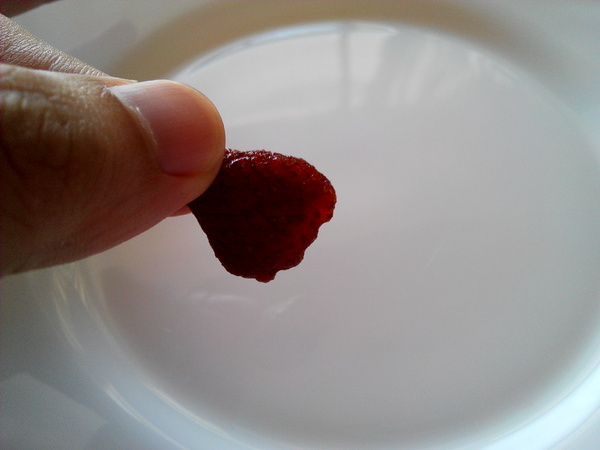 吳萬春蜜餞(武廟店): 【臺南Ω中西區】吳萬春蜜餞。巷弄中的古早味「鹹酸甜」,蜜餞、果乾、脆片應有盡有