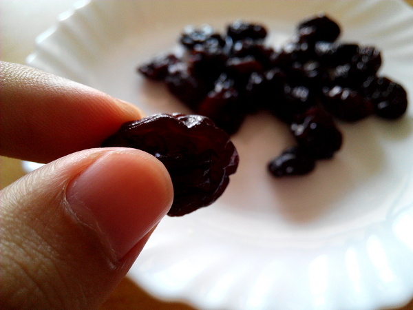 吳萬春蜜餞(武廟店): 【臺南Ω中西區】吳萬春蜜餞。巷弄中的古早味「鹹酸甜」,蜜餞、果乾、脆片應有盡有