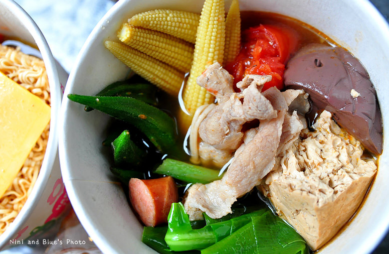 一中街滷味小吃麻辣燙品宏小不點麻辣燙27