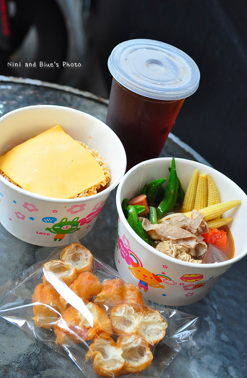 一中街滷味小吃麻辣燙品宏小不點麻辣燙25