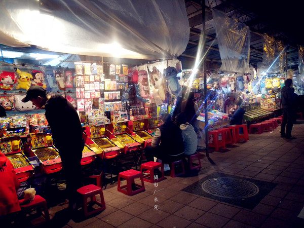 寧夏夜市：【台北市大同區。夜市】寧夏夜市 過年期間 年貨大街 美食 介紹 過年有營業