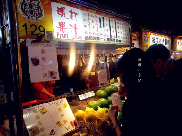 寧夏夜市：【台北市大同區。夜市】寧夏夜市 過年期間 年貨大街 美食 介紹 過年有營業