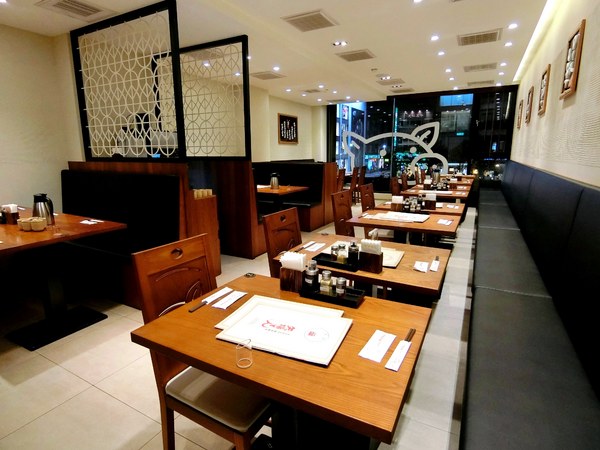 矢場味噌豬排(台北東門店)：矢場味噌豬排