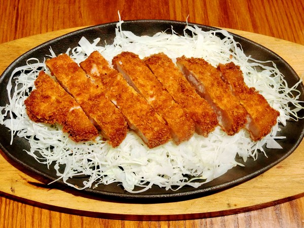 矢場味噌豬排(台北東門店)：矢場味噌豬排