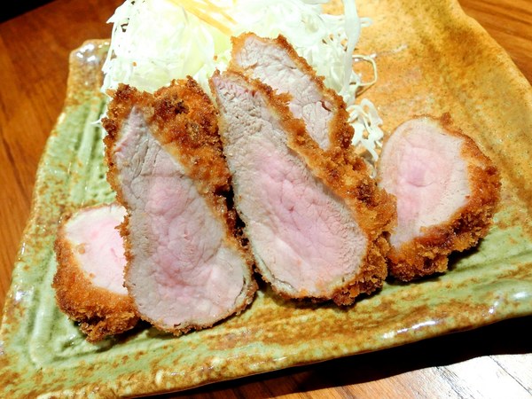 矢場味噌豬排(台北東門店)：矢場味噌豬排