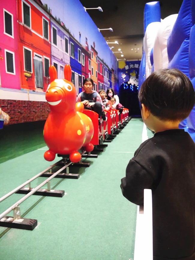【親子展覽】新光三越A11-RODY奇幻之旅(2/5~3/27)。賽車駕駛、遊戲氣墊…寒假太難收心