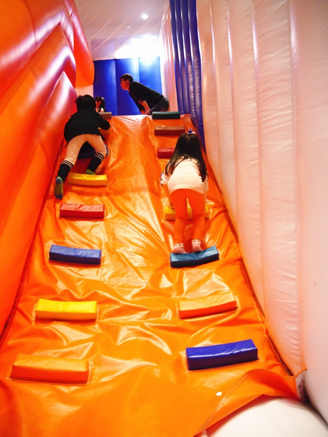 【親子展覽】新光三越A11-RODY奇幻之旅(2/5~3/27)。賽車駕駛、遊戲氣墊…寒假太難收心