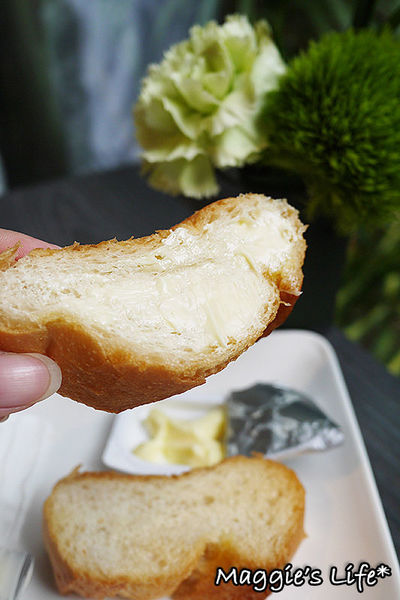 Elly's Flower&Cafe台北花苑時尚整合館：◆台北美食。捷運中山國小【Elly's Flower&Cafe台北花苑時尚整合館】花藝與美食的結合～好氣氛、好料理、好舒心