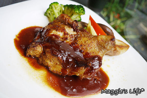 Elly's Flower&Cafe台北花苑時尚整合館：◆台北美食。捷運中山國小【Elly's Flower&Cafe台北花苑時尚整合館】花藝與美食的結合～好氣氛、好料理、好舒心