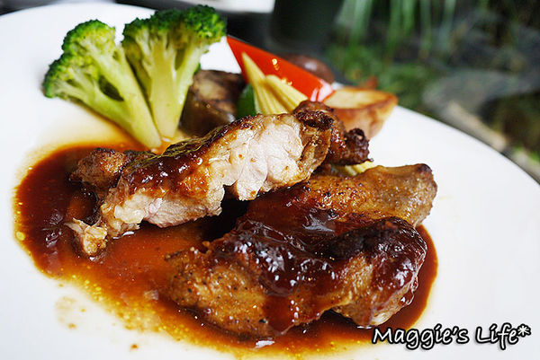 Elly's Flower&Cafe台北花苑時尚整合館：◆台北美食。捷運中山國小【Elly's Flower&Cafe台北花苑時尚整合館】花藝與美食的結合～好氣氛、好料理、好舒心