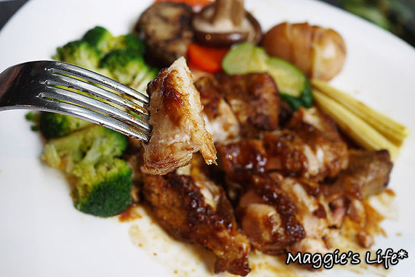 Elly's Flower&Cafe台北花苑時尚整合館：◆台北美食。捷運中山國小【Elly's Flower&Cafe台北花苑時尚整合館】花藝與美食的結合～好氣氛、好料理、好舒心