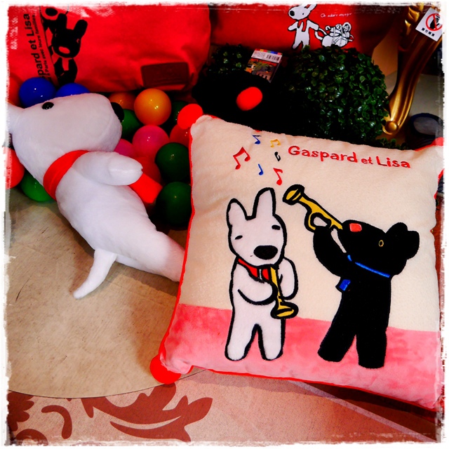 麗莎和卡斯柏Gaspard et Lisa新年小屋