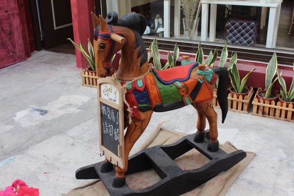 Our Bar：[台南] 新景點//藍晒圖文創園區。繽紛義式冰棒 酸甜好滋味。Our Bar