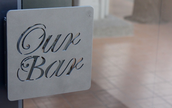 Our Bar：[台南] 新景點//藍晒圖文創園區。繽紛義式冰棒 酸甜好滋味。Our Bar