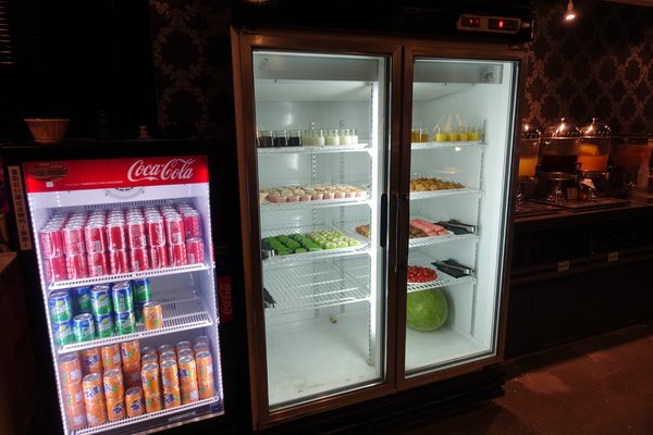 原村日式燒烤:(胖樺食記)新北中和連城路泰國蝦吃到飽「原村日式燒烤」/全球複合式運動休閒館/停車場/生啤無限暢飲/捷運永安市場站/明治冰淇淋