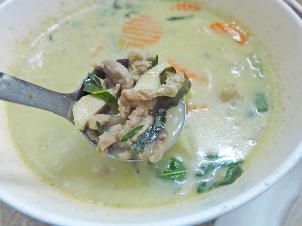 【新莊餐廳】化成路泰式料理-隱藏版泰國料理店,超大份量