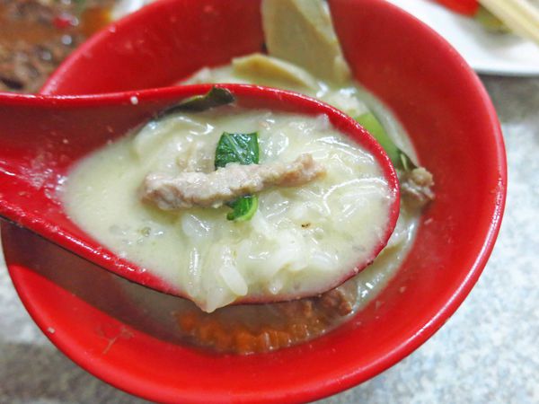 【新莊餐廳】化成路泰式料理-隱藏版泰國料理店,超大份量