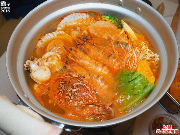 妃黛美式海鮮餐廳：妃黛美式海鮮餐廳，萬聖節搞怪不搗蛋套餐，秋季新菜色還有義式海鮮鍋唷～