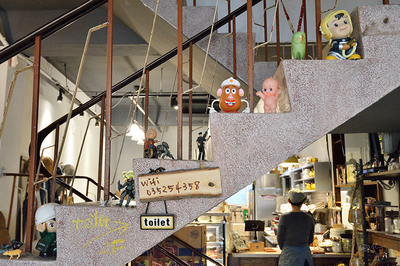 百分之二咖啡:新竹一百種味道甜點二店 復古氛圍