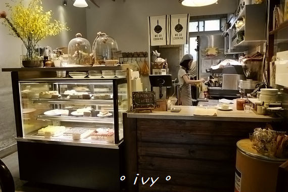 百分之二咖啡:【新竹美食】百分之二咖啡(2/100 Café) ღ 老宅×輕食@下午茶的好地方