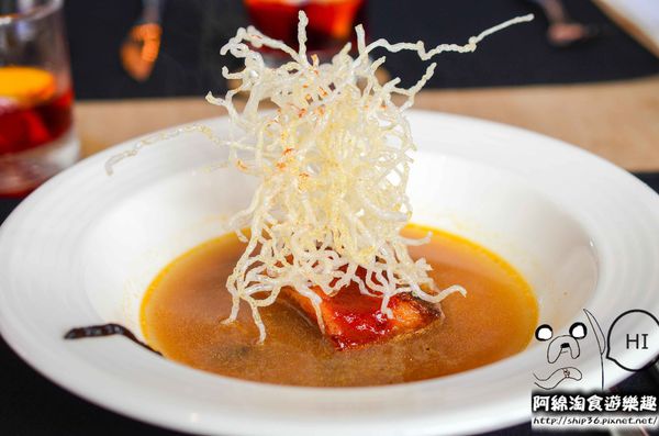 【台南美食】甘簞行瓦MVSA-正統西班牙酒莊餐廳結合台南老屋、文創，用台南在地食材輕揉出異國料理細緻美味．TJGORUP台鉅/藍曬圖文創區/私人招待所/南區