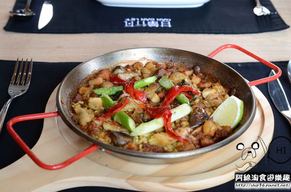 【台南美食】甘簞行瓦MVSA-正統西班牙酒莊餐廳結合台南老屋、文創，用台南在地食材輕揉出異國料理細緻美味．TJGORUP台鉅/藍曬圖文創區/私人招待所/南區