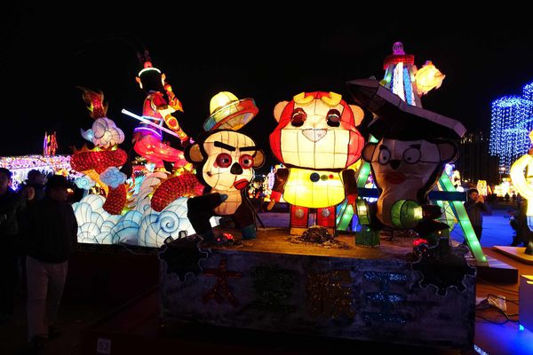 2016桃園燈會、桃園高鐵、青塘園、桃園國際棒球場台灣主燈晚會