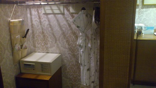 家新大飯店:2012年12月台南自由行之夜宿家新大飯店