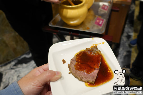 【台北港式】潮坊港式飲茶(內湖店)-港式吃到飽於內湖inbase隆重登場,臨近內湖好市多Costco,交通超便利.烤鴨/燒賣/飲茶/點心/內湖美食