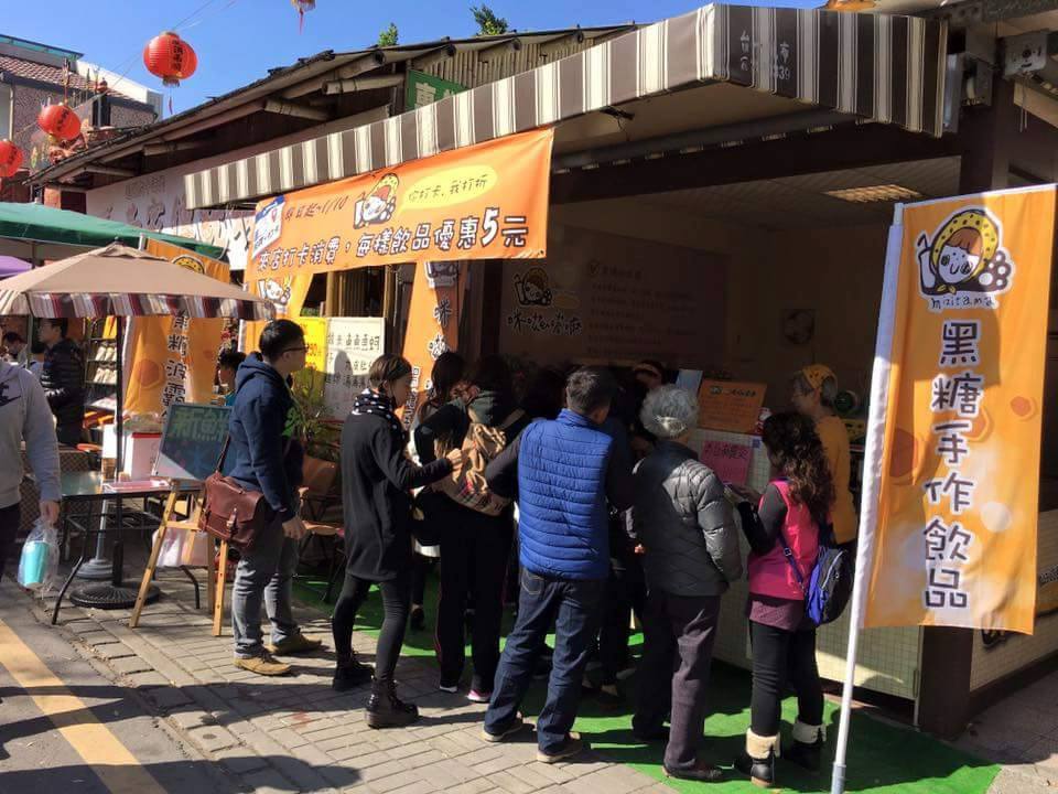 12695879_10208185510505733_782983295_n (1).jpg