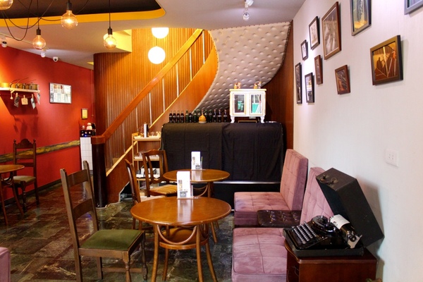 Coffee Cafe' 咖啡珈琲：[台南]等一杯好咖啡 巷弄中的咖啡香  Coffee Cafe' 咖啡。珈琲