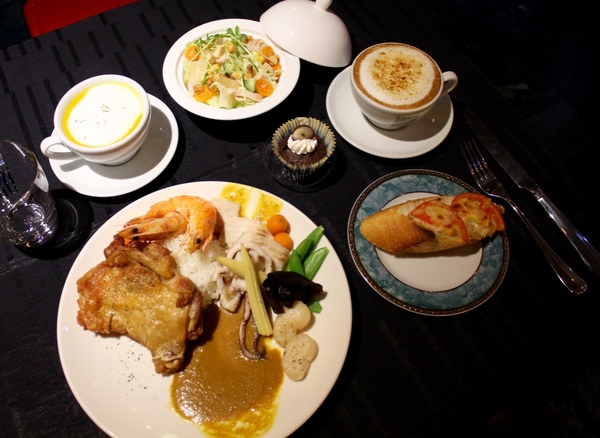 Coffee Cafe' 咖啡珈琲：[台南]情人節浪漫法式晚餐 約會推薦 Coffee Cafe' 咖啡珈琲