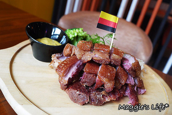 TILLIO提立歐義式餐廳:◆新北八里美食【TILLIO提立歐義式餐廳】道道好滋味高CP值的異國美食料理。義式料理。台北港、八仙樂園、十三行博物館周邊美食。謝師宴。慶生聚會包場(文末優惠)