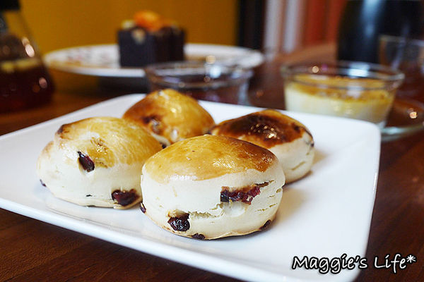 TILLIO提立歐義式餐廳:◆新北八里美食【TILLIO提立歐義式餐廳】道道好滋味高CP值的異國美食料理。義式料理。台北港、八仙樂園、十三行博物館周邊美食。謝師宴。慶生聚會包場(文末優惠)