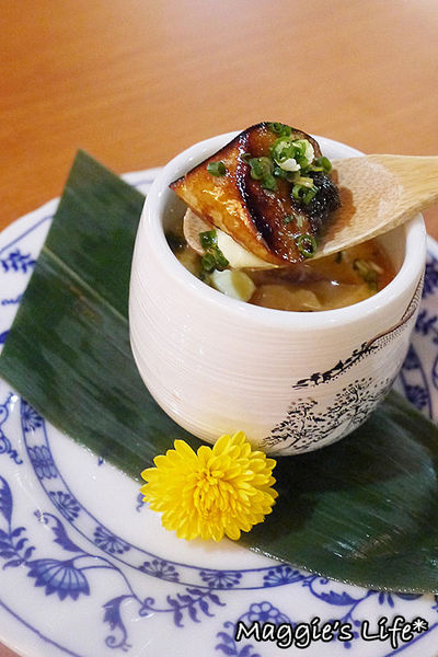 燦爛 和食:◆新店美食。捷運大坪林【燦爛和食】精緻澎派的平價日本料理。燒烤。壽司。居酒屋