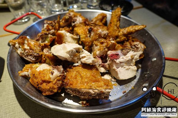 【台北韓式】【北捷台北車站】張君布帳馬車-韓式熱炒可多人分享，來場歡樂聚會吧．彩虹蛋糕/聚餐/中正區/北車美食