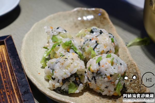 【台北韓式】【北捷台北車站】張君布帳馬車-韓式熱炒可多人分享，來場歡樂聚會吧．彩虹蛋糕/聚餐/中正區/北車美食