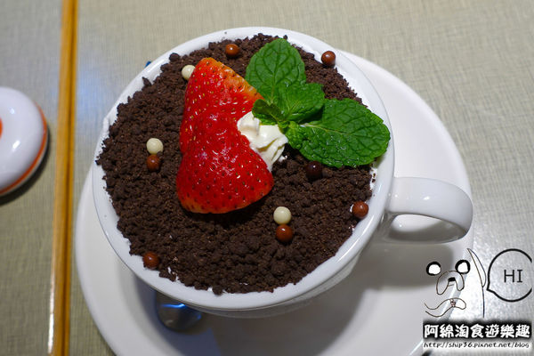 【台北韓式】【北捷台北車站】張君布帳馬車-韓式熱炒可多人分享,來場歡樂聚會吧.彩虹蛋糕/聚餐/中正區/北車美食