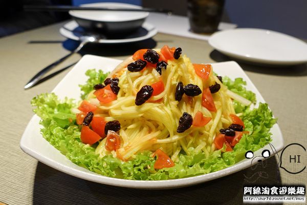 【台北韓式】【北捷台北車站】張君布帳馬車-韓式熱炒可多人分享，來場歡樂聚會吧．彩虹蛋糕/聚餐/中正區/北車美食