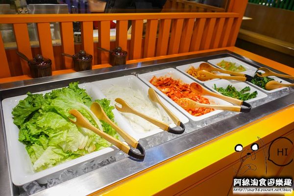 【台北韓式】【北捷台北車站】張君布帳馬車-韓式熱炒可多人分享，來場歡樂聚會吧．彩虹蛋糕/聚餐/中正區/北車美食