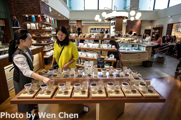 【台北咖啡】【北捷忠孝敦化站】COFFEE LOVER's PLANET 咖啡熱愛者的星球-日系夢幻咖啡廳．甜點/SOGO敦化館/精品咖啡/大安區咖啡店