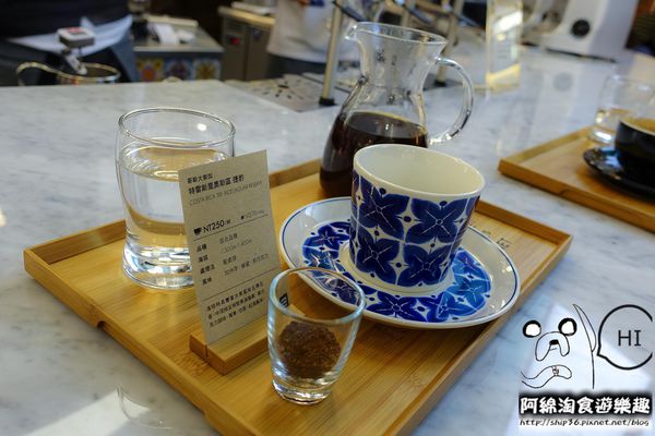 【台北咖啡】【北捷忠孝敦化站】COFFEE LOVER's PLANET 咖啡熱愛者的星球-日系夢幻咖啡廳．甜點/SOGO敦化館/精品咖啡/大安區咖啡店