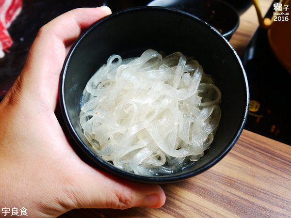 宇良食 健康鍋物:宇良食,新湯頭、菜色,還有划算的雙人套餐