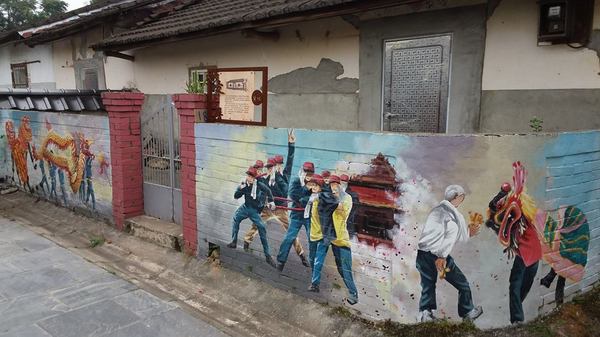 馬力埔彩繪小徑：【台中景點】馬力埔彩繪小徑