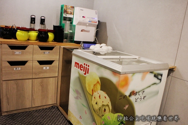 品川精緻鍋物：板橋火鍋『品川精緻鍋物』健康涮涮鍋/必點南瓜牛奶鍋