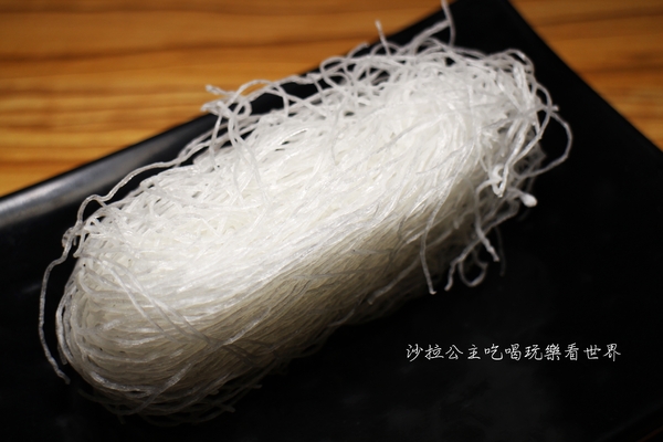 品川精緻鍋物：板橋火鍋『品川精緻鍋物』健康涮涮鍋/必點南瓜牛奶鍋