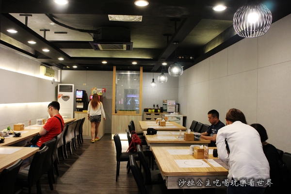 品川精緻鍋物：板橋火鍋『品川精緻鍋物』健康涮涮鍋/必點南瓜牛奶鍋