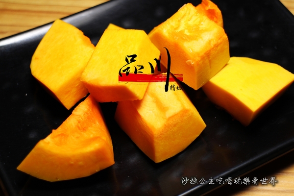 品川精緻鍋物：板橋火鍋『品川精緻鍋物』健康涮涮鍋/必點南瓜牛奶鍋