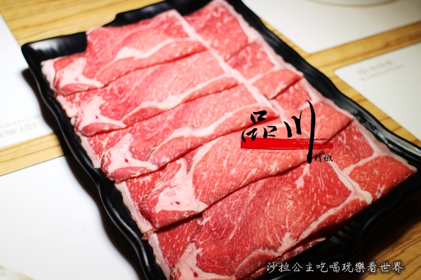 品川精緻鍋物：板橋火鍋『品川精緻鍋物』健康涮涮鍋/必點南瓜牛奶鍋
